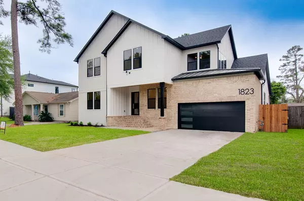 Houston, TX 77018,1823 ebony LN