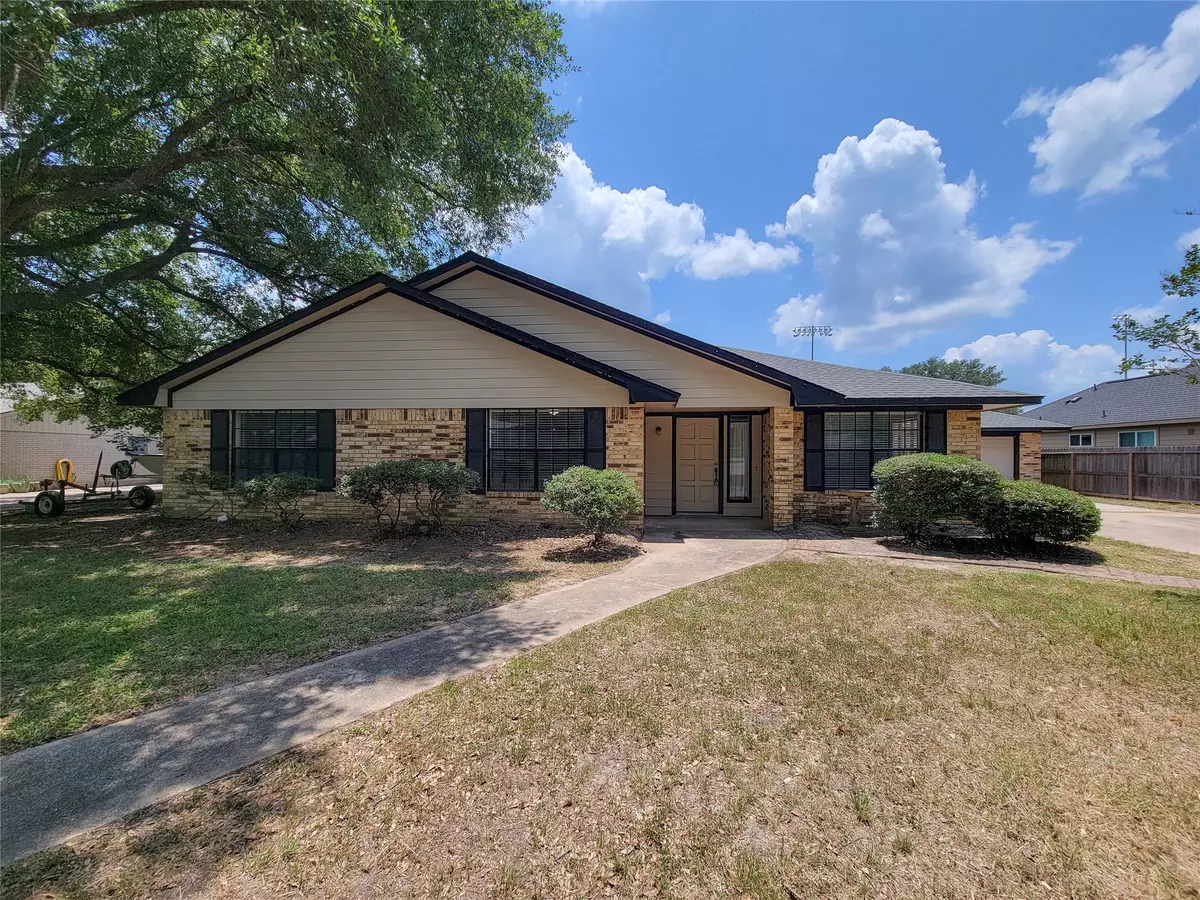 Bellville, TX 77418,1410 Bell Oaks Dr