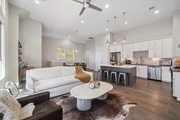 Houston, TX 77080,9414 Campbell RD #F