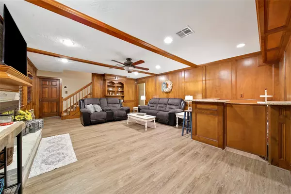 Kingwood, TX 77339,2107 Lazy Grove DR