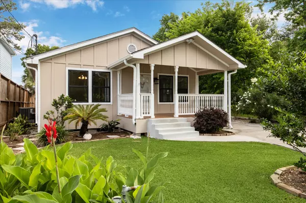 2918 Seargent ST, Seabrook, TX 77586