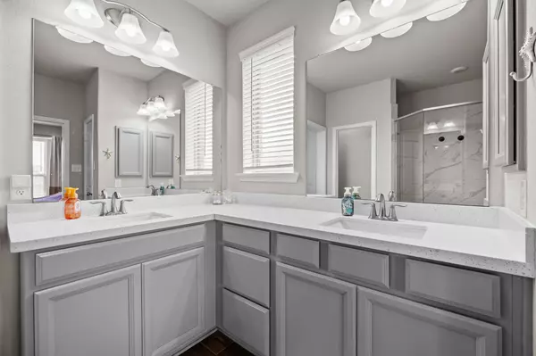 Manvel, TX 77578,18942 Lynnwood Crest DR