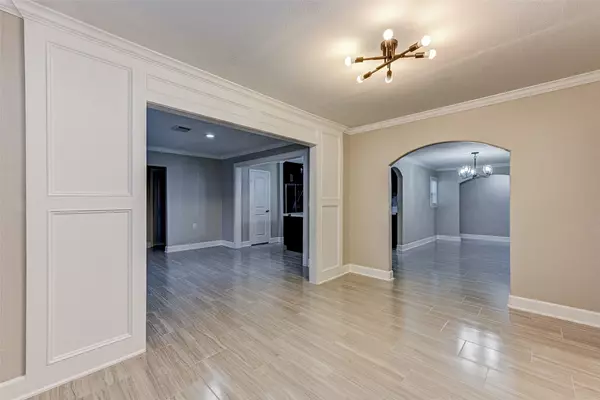 Houston, TX 77021,6618 Winton ST