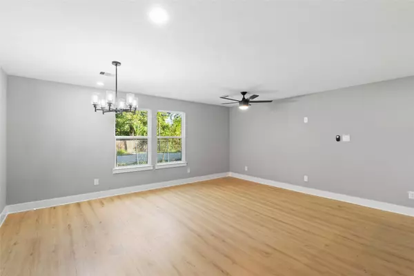 Houston, TX 77026,4034 Wylie ST