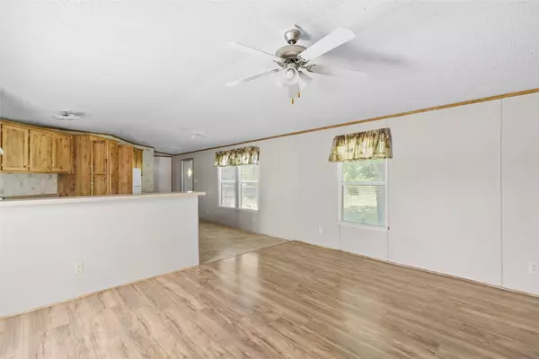 Huntsville, TX 77320,22 Victoria WAY