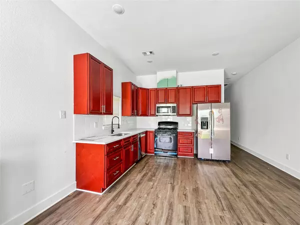 Houston, TX 77028,7993 Attwater ST