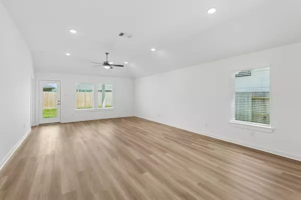 Fulshear, TX 77441,5823 Sunkissed DR