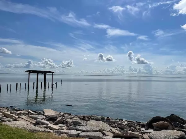 La Porte, TX 77571,211 N Forrest AVE