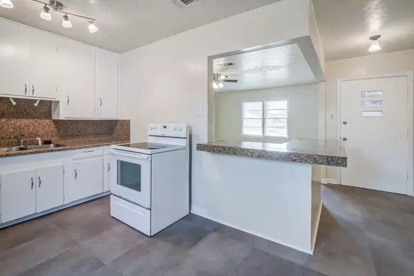 Texas City, TX 77590,2206 15th AVE N