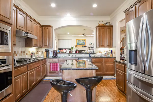 Houston, TX 77055,7608 Janak DR