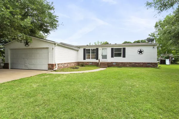 Conroe, TX 77302,16318 Texas Star CT