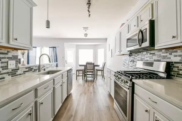 2526 Hidden Park LN, Conroe, TX 77385