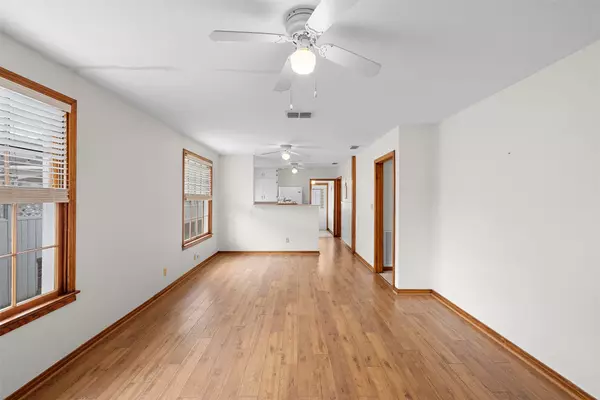 Columbus, TX 78934,428 Preston ST