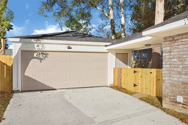 Houston, TX 77072,11410 High Star DR