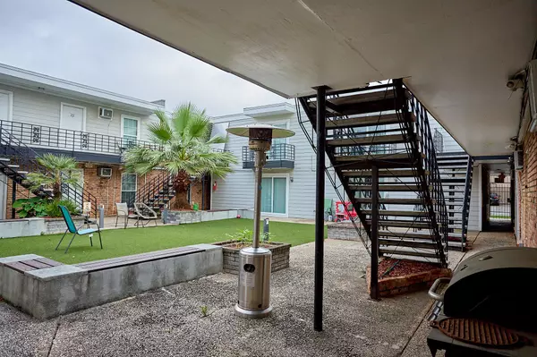 Houston, TX 77006,1419 Hawthorne #29