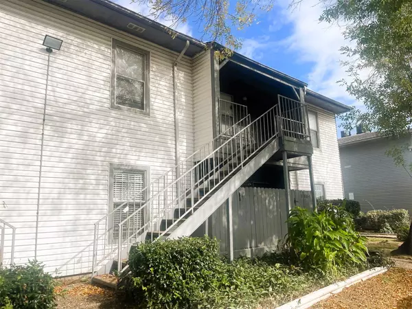 7200 Clarewood DR #1805, Houston, TX 77036