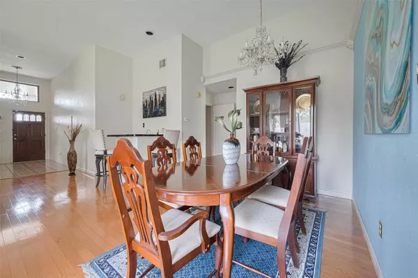 Houston, TX 77071,7838 Poitiers DR