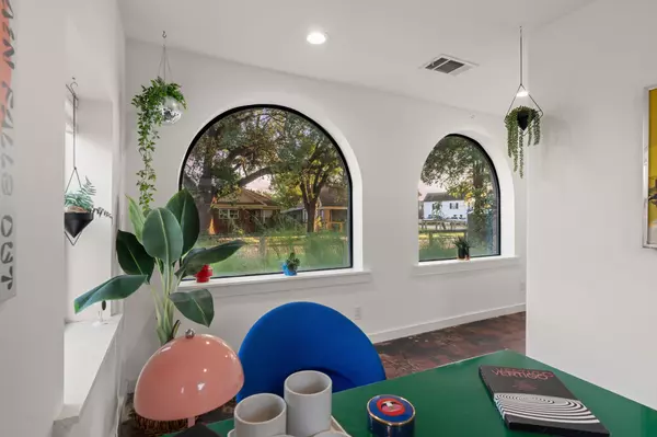 Houston, TX 77023,5105 Lindsay ST