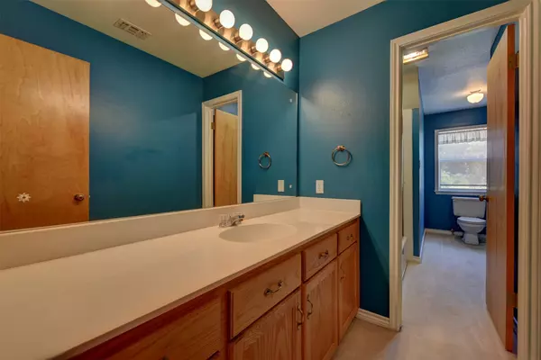 Bellville, TX 77418,167 Camilla CIR