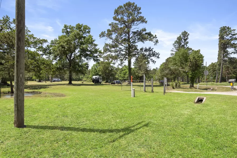 2814 Fm 356, Trinity, TX 75862