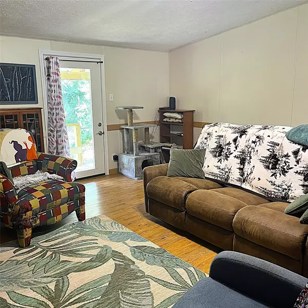 Centerville, TX 75833,1421 N 1270