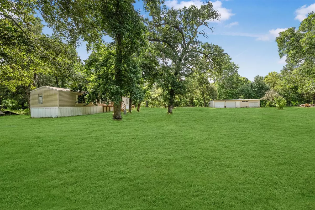 Huntsville, TX 77320,2 Creek RD