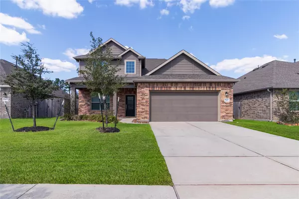 9411 Clearwater Bluff LN, Houston, TX 77365