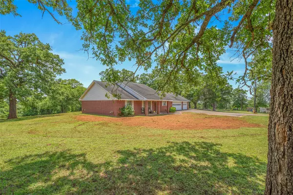 Dime Box, TX 77853,1110 CR 439