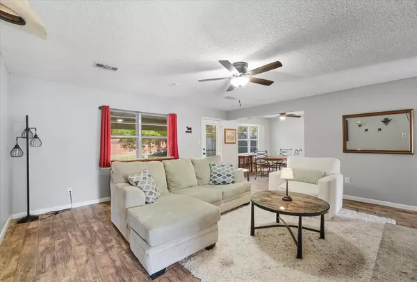 Baytown, TX 77521,7318 Palmetto LN