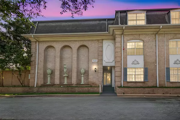 Houston, TX 77025,2601 Bellefontaine Street B114 ST #B114