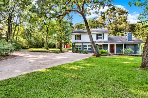 15230 Stagecoach RD, Stagecoach, TX 77355