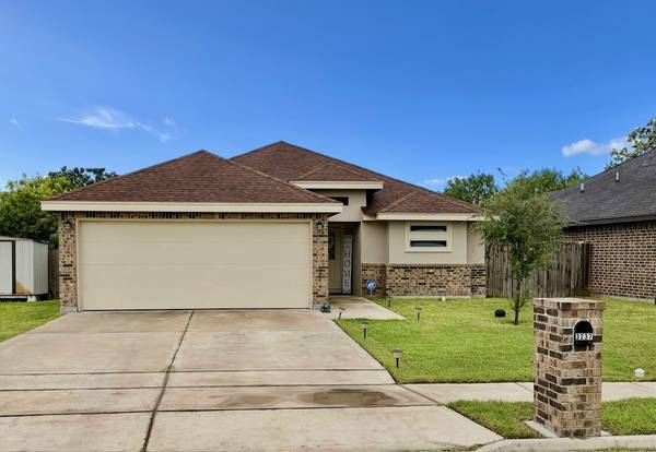 3237 Zircon DR, Edinburg, TX 78541