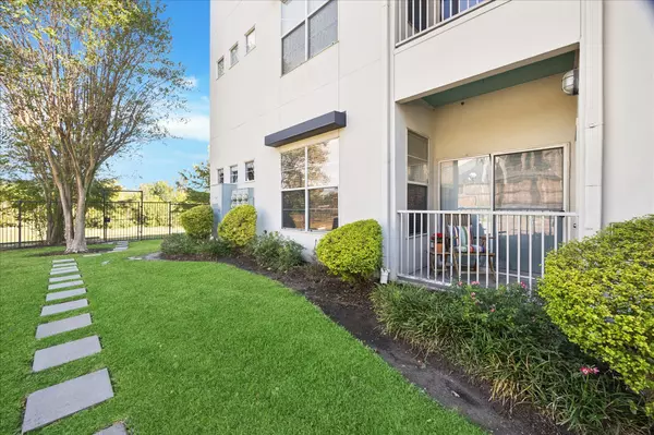 1441 East ST #101, Houston, TX 77007