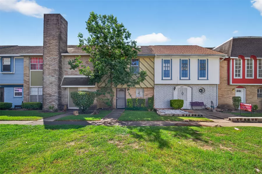 11881 Algonquin DR, Houston, TX 77089