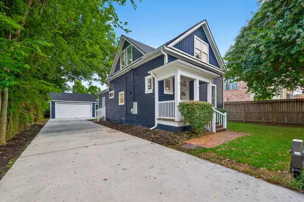 1705 Ovid ST, Houston, TX 77007