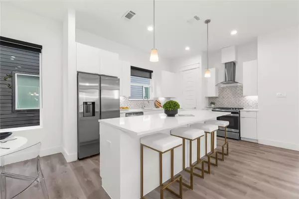 Houston, TX 77020,515 Schweikhardt ST