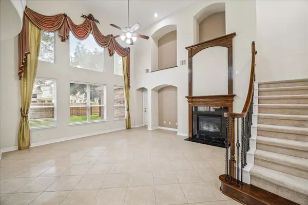 Sugar Land, TX 77479,5211 Emerald Trace CT