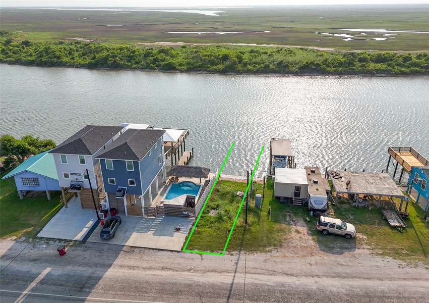 2244 Fm-2031, Matagorda, TX 77457