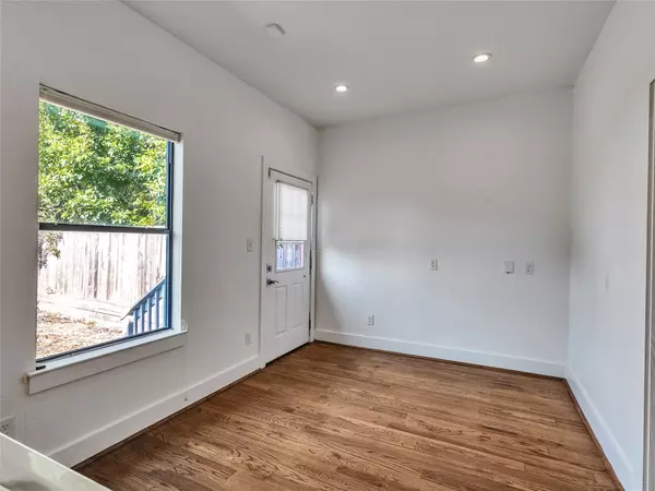 Houston, TX 77023,4730 Bell ST #B