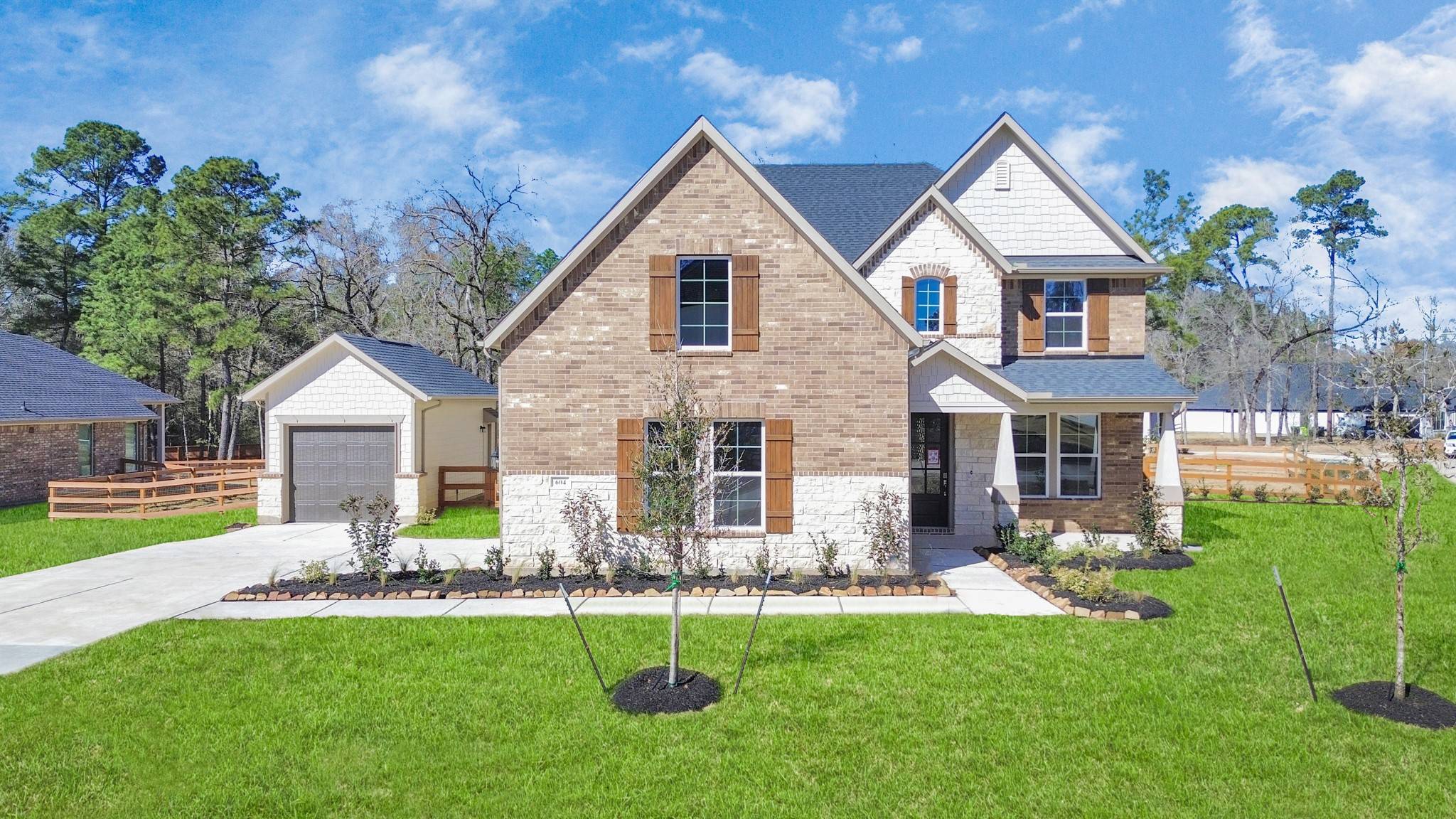 604 Blue Mockingbird CT,  Magnolia,  TX 77354