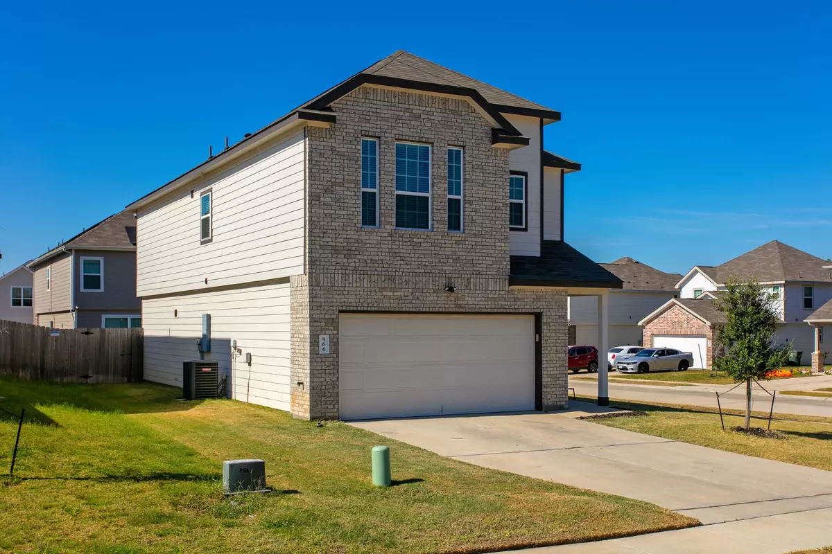 Bryan, TX 77803,966 Harper LN
