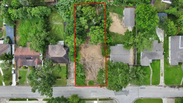 4902 Marietta LN, Houston, TX 77021