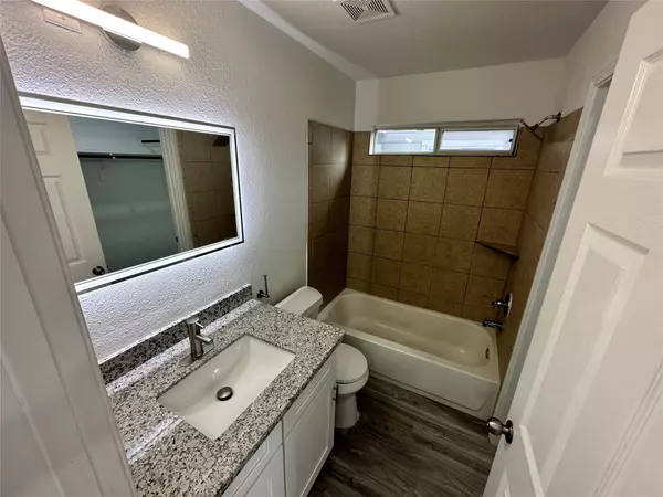 Houston, TX 77021,6946 Paris ST #B