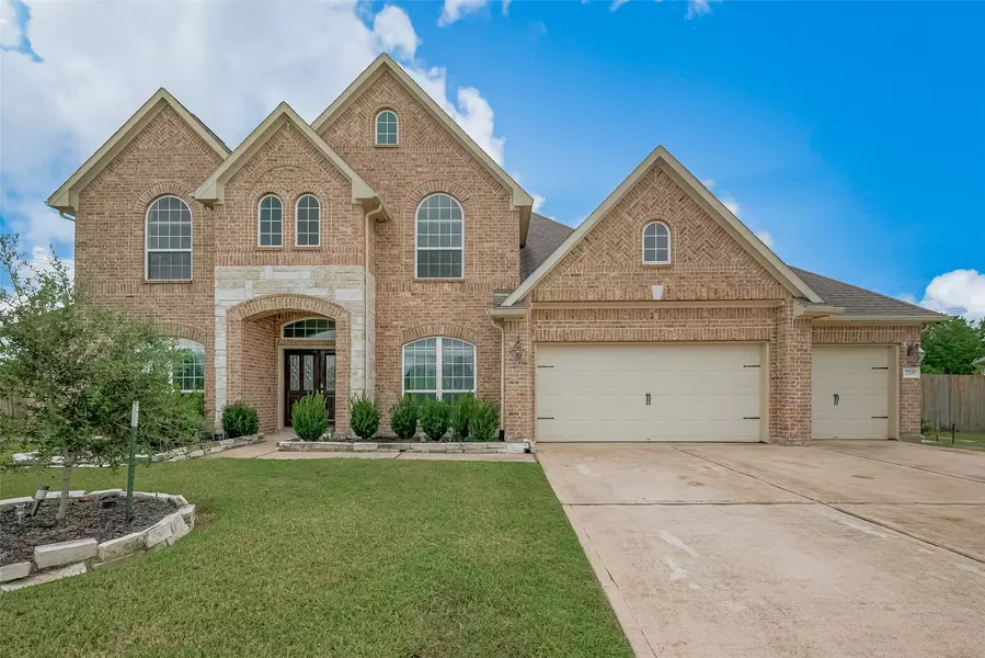 2706 Topaz Cove LN, Iowa Colony, TX 77583