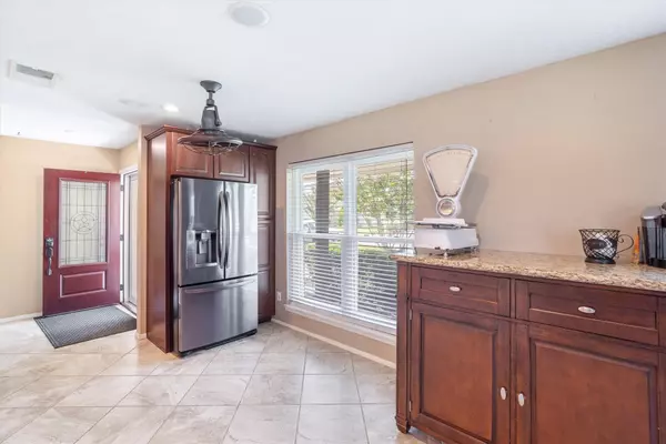 La Porte, TX 77571,10935 Rosewood CT