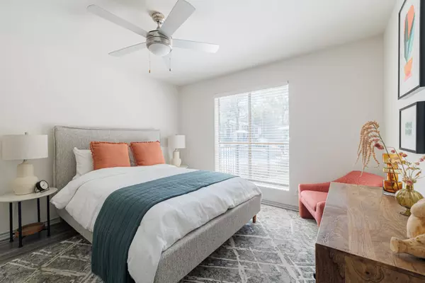 Houston, TX 77090,200 Hallow Tree LN #1311-2