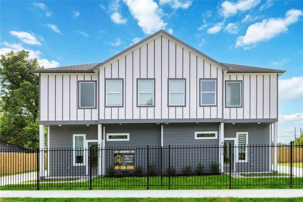 4601 Newberry ST #A/B, Houston, TX 77051