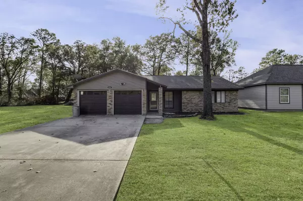 Livingston, TX 77351,426 Candlelight LN