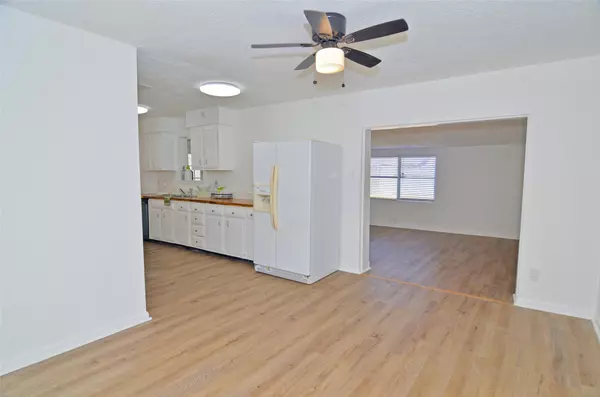 Friendswood, TX 77546,16711 David Glen DR