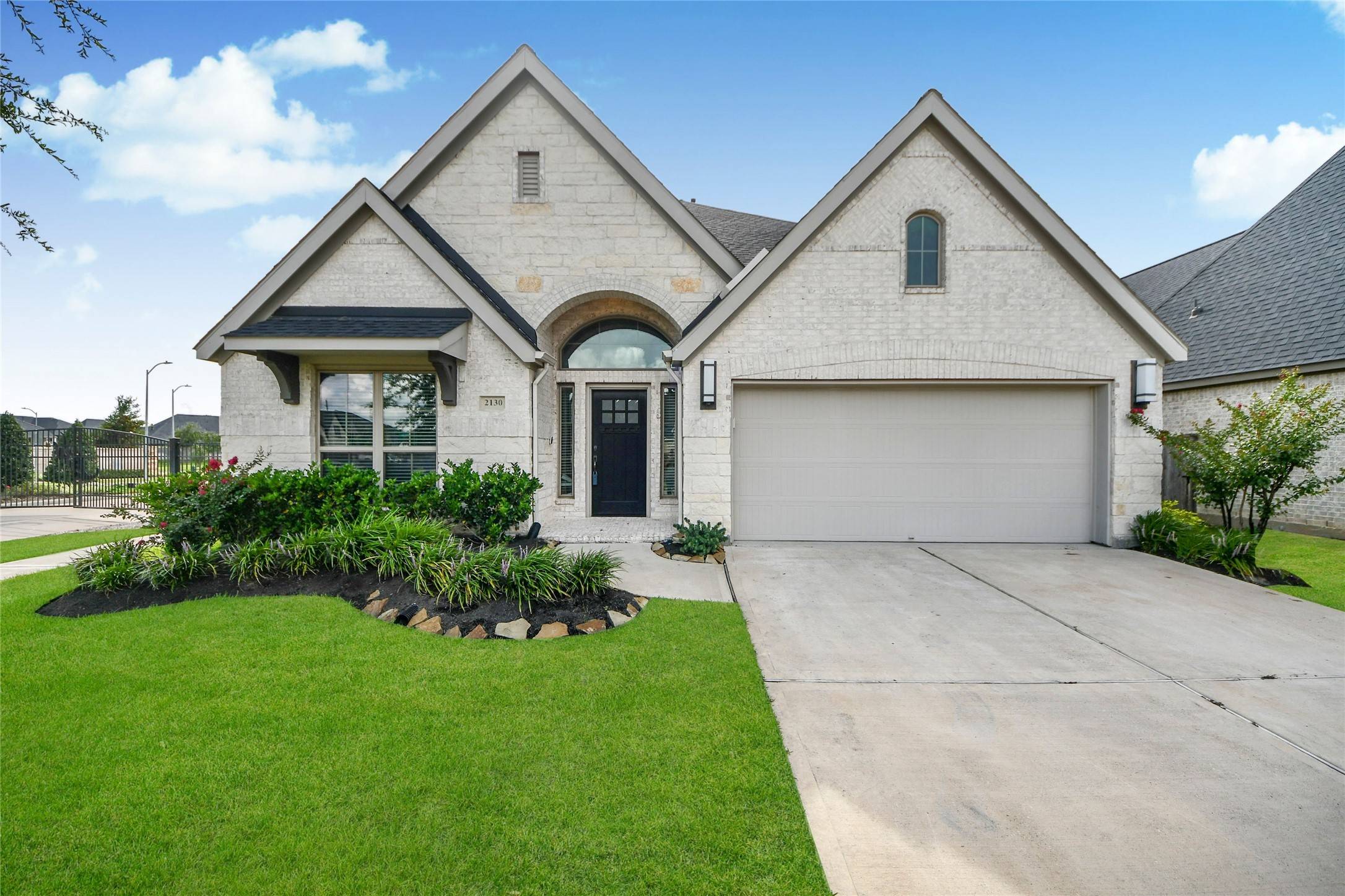 2130 Coyote Run DR, Katy, TX 77494